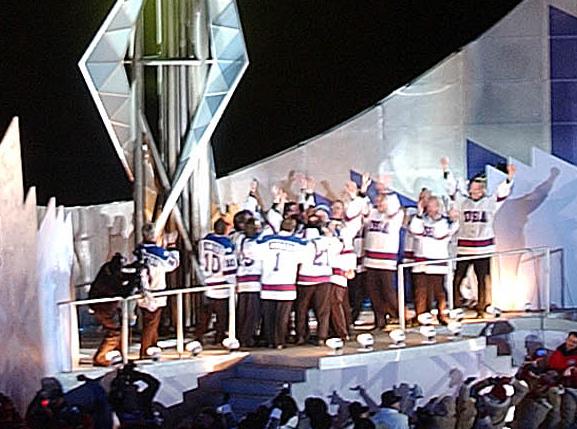 File:2002 Winter Olympics flame - Cropped.jpg