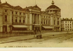 Palais Lyon.jpg