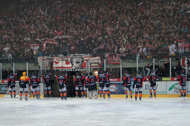 File:LHC Team - Lausanne Hockey Club vs. HC Viège, 01.04.2010-2.jpg