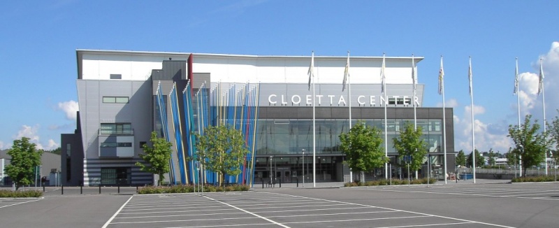 File:Cloetta Center, Linköping, juli 2005.jpg