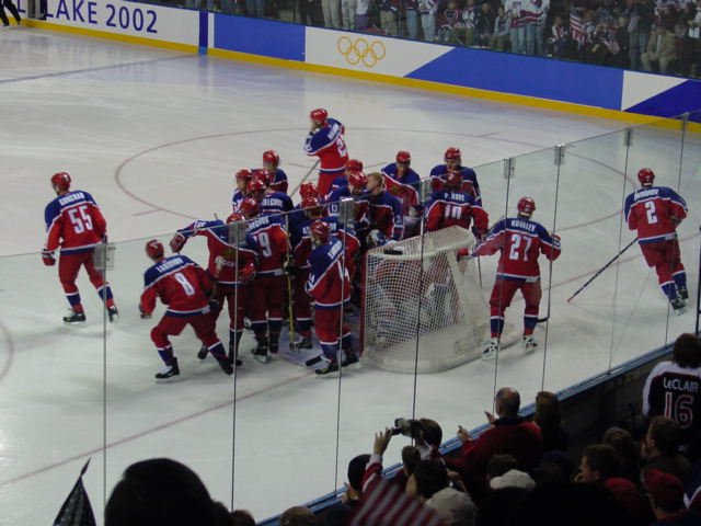 File:Russia men's hockey team 2002.jpg
